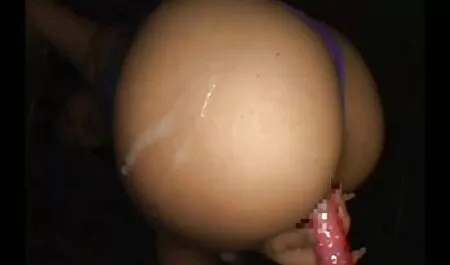 菅氏と副社長 女性 巨乳 動画