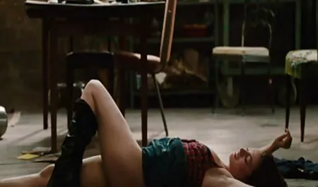 叔母Katia与えますa 18 禁 女性 向け 動画 friendへ彼女の息子