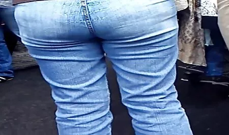 二ロシアのカップル sex 動画 女性