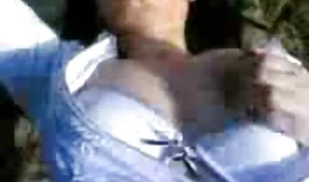 通りに赤いウクライナを撃つ エロ 動画 無料 女