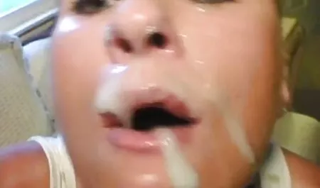 ナディアとアントンはウサギのように寝室にアヒルを持っています 女性 h 動画 無料