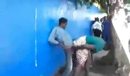 コーカンは黒の友人を食べます 女性 エロ 動画 無 修正